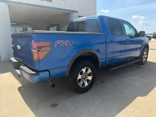 Ford F-150 2013 4x4 FX4 SuperCrew de 4 puertas Styleside con caja de carga de 5,5 pies
