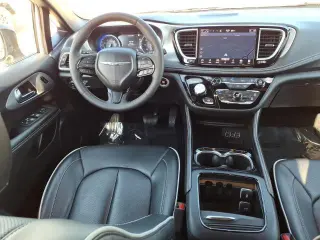 Chrysler Pacifica 2025 Limited 4dr Mini-Van
