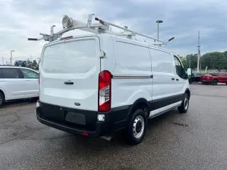 Ford Transit 2021 250 3dr SWB Tech Cargo Van