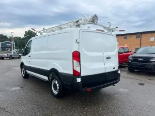 Ford Transit 2021 250 3dr SWB Tech Cargo Van
