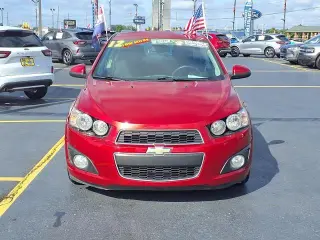 Chevrolet Sonic 2012 LT Sedán 4p con 2LT