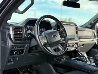 Ford F-150 2023 4x4 XLT 4dr SuperCrew 5.5 ft. SB