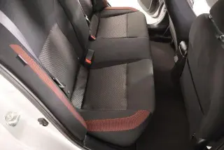 Nissan Versa 2025 SR 4dr Sedan