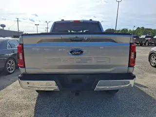 Ford F-150 2023 4x4 XLT 4p SuperCrew 5.5 ft. CB Nuevo