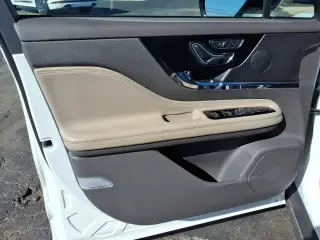 Lincoln Corsair 2024 AWD Premiere 4dr SUV