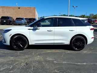 Lincoln Corsair 2024 AWD Premiere 4dr SUV