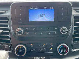 Ford Transit 2025 250 3dr LWB Techo Bajo Furgoneta de Cargas