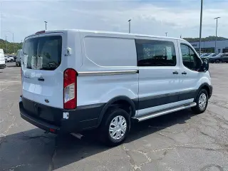 Ford Transit 2025 250 3dr LWB Techo Bajo Furgoneta de Cargas
