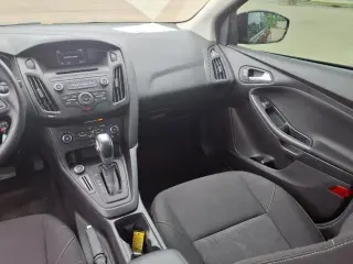 Ford Focus 2016 SE 4p. Sedán