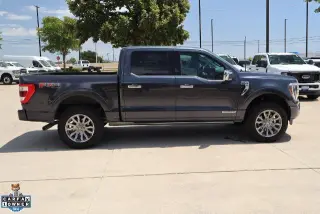 Ford F-150 2022 4x4 Platinum 4p SuperCrew 6.5 ft. CB