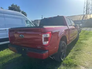 Ford F-150 2023 4x4 Lariat 4p SuperCab 6.5 ft. CA