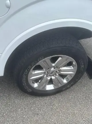 Ford F-150 2018 4x4 XLT 4dr SuperCrew 5.5 ft. SB