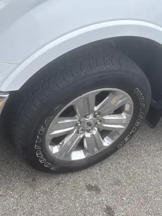 Ford F-150 2018 4x4 XLT 4dr SuperCrew 5.5 ft. SB