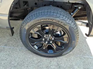 Ford F-150 2023 4x4 XLT 4p SuperCrew 6.5 ft. SB