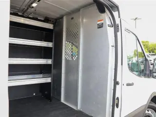 Ford Transit 2025 250 3p LWB Techo Medio furgoneta de carga