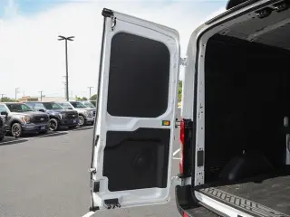 Ford Transit 2025 250 3p LWB Techo Medio furgoneta de carga