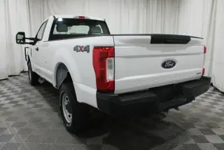 Ford F-250 Super Duty 2019 4x4 XL 2dr Cabina Regular 8 ft. LB Pickup