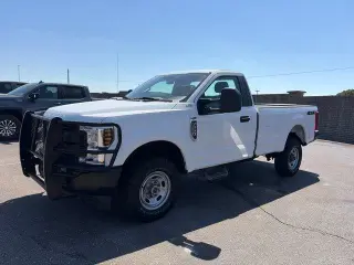 Ford F-250 Super Duty 2019 4x4 XL 2dr Cabina Regular 8 ft. LB Pickup