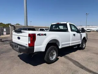 Ford F-250 Super Duty 2019 4x4 XL 2dr Cabina Regular 8 ft. LB Pickup