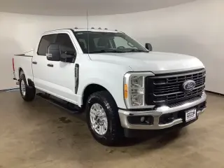 Ford F-250 Super Duty 2023 4x2 XL 4dr Crew Cab 6.8 ft. SB Pickup