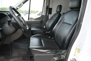 Ford Transit 2023 AWD 250 3dr SWB Tech Roof Camioneta de Carga