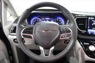Chrysler Pacifica 2023 Touring L 4dr Mini-Van