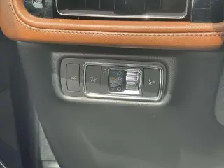 Lincoln Aviator 2023 AWD Reserve 4dr SUV