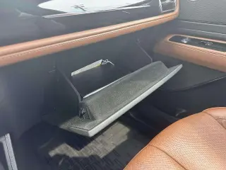 Lincoln Aviator 2023 AWD Reserve 4dr SUV