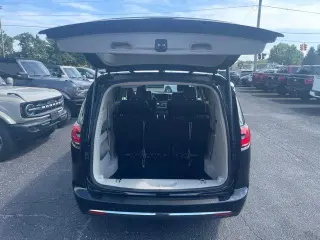 Chrysler Pacifica 2024 Touring L 4dr Mini-Van