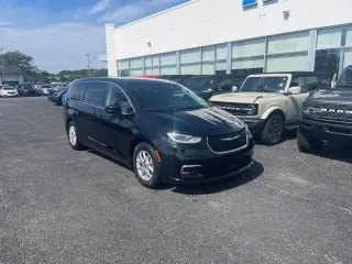 Chrysler Pacifica 2024 Touring L 4dr Mini-Van
