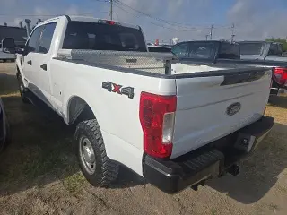 Ford F-250 Super Duty 2019 4x4 XL 4dr Cabina de Tripulante 8 pies Camión de Carga LB