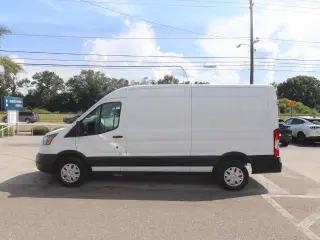 Ford E-Transit 2023 350 3dr SWB Tech Roof Cargo Van