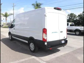 Ford E-Transit 2023 350 3dr SWB Tech Roof Cargo Van