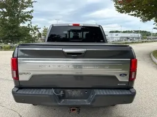 Ford F-150 2019 4x4 Platinum 4p SuperCrew 5.5 ft. CB