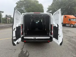 Ford Transit 2025 150 3p LWB Techo Bajo Furgoneta de Carga