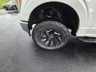 Ford F-150 2021 4x4 XLT 4dr SuperCrew 5.5 ft. SB