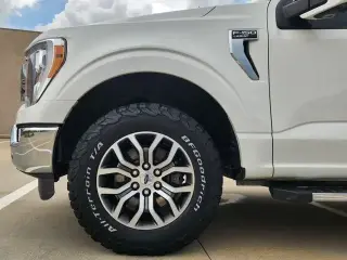 Ford F-150 2021 4x4 Lariat 4p SuperCrew 5.5 ft. SB