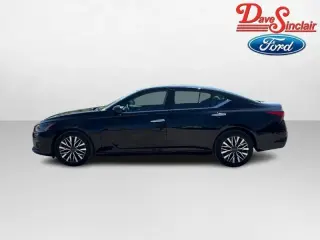 Nissan Altima 2025 2.5 SV 4p Sedan