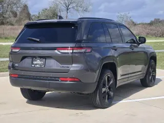 Jeep Grand Cherokee 2023 4x2 Limited 4dr SUV