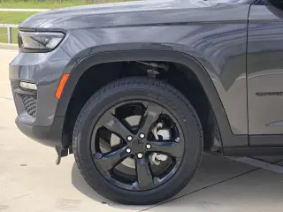Jeep Grand Cherokee 2023 4x2 Limited 4dr SUV