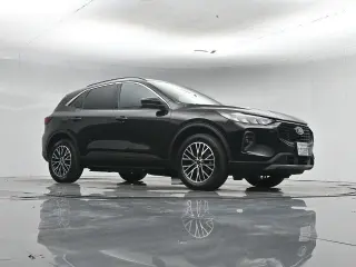 Ford Escape Híbrido Enchufable 2023 Base 4 puertas SUV