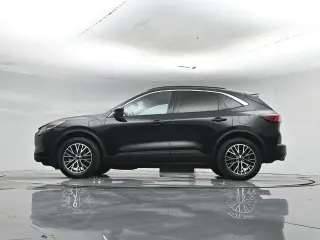 Ford Escape Híbrido Enchufable 2023 Base 4 puertas SUV
