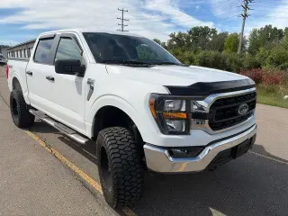 Ford F-150 2023 4x4 XL 4dr SuperCrew 6.5 ft. SB
