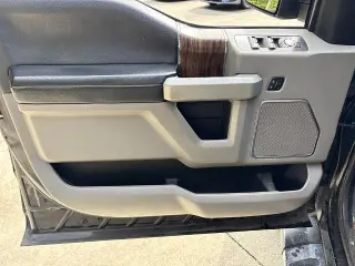 Ford F-150 2018 4x4 Lariat 4dr SuperCrew 5.5 ft. SB