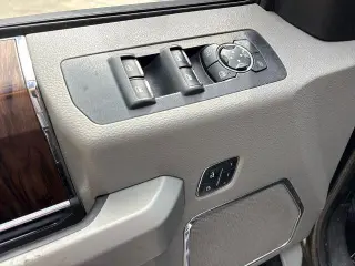 Ford F-150 2018 4x4 Lariat 4dr SuperCrew 5.5 ft. SB