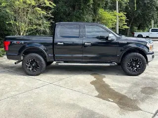 Ford F-150 2018 4x4 Lariat 4dr SuperCrew 5.5 ft. SB