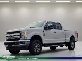 Ford F-250 Super Duty 2017 4x4 XLT 4dr Cab de Cabina 6.8 pies SB Pickup