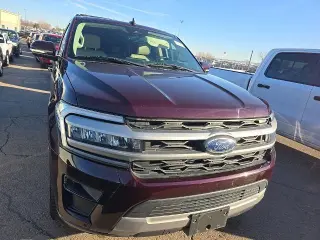 Ford Expedition 2023 4x2 XLT 4dr SUV
