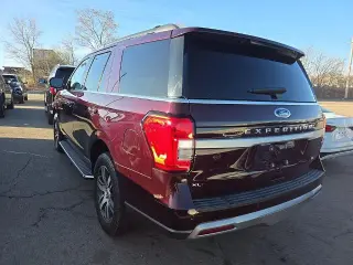 Ford Expedition 2023 4x2 XLT 4dr SUV