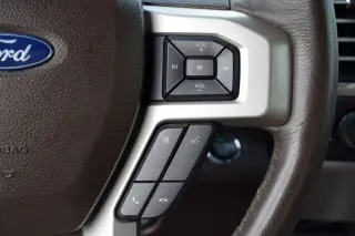 Ford F-150 2020 4x4 King Ranch 4dr SuperCrew 5.5 ft. SB